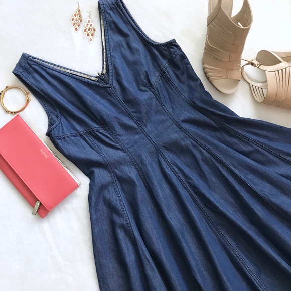 HOLDING HORSES Dresses & Skirts - Anthropologie Holding Horses Seamed Denim Dress 8